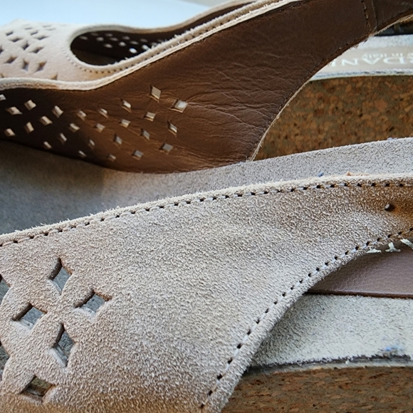 Cordani Italy Tan Suede Leather Cork Wedge size 40 US 8.5 - Picture 15 of 15